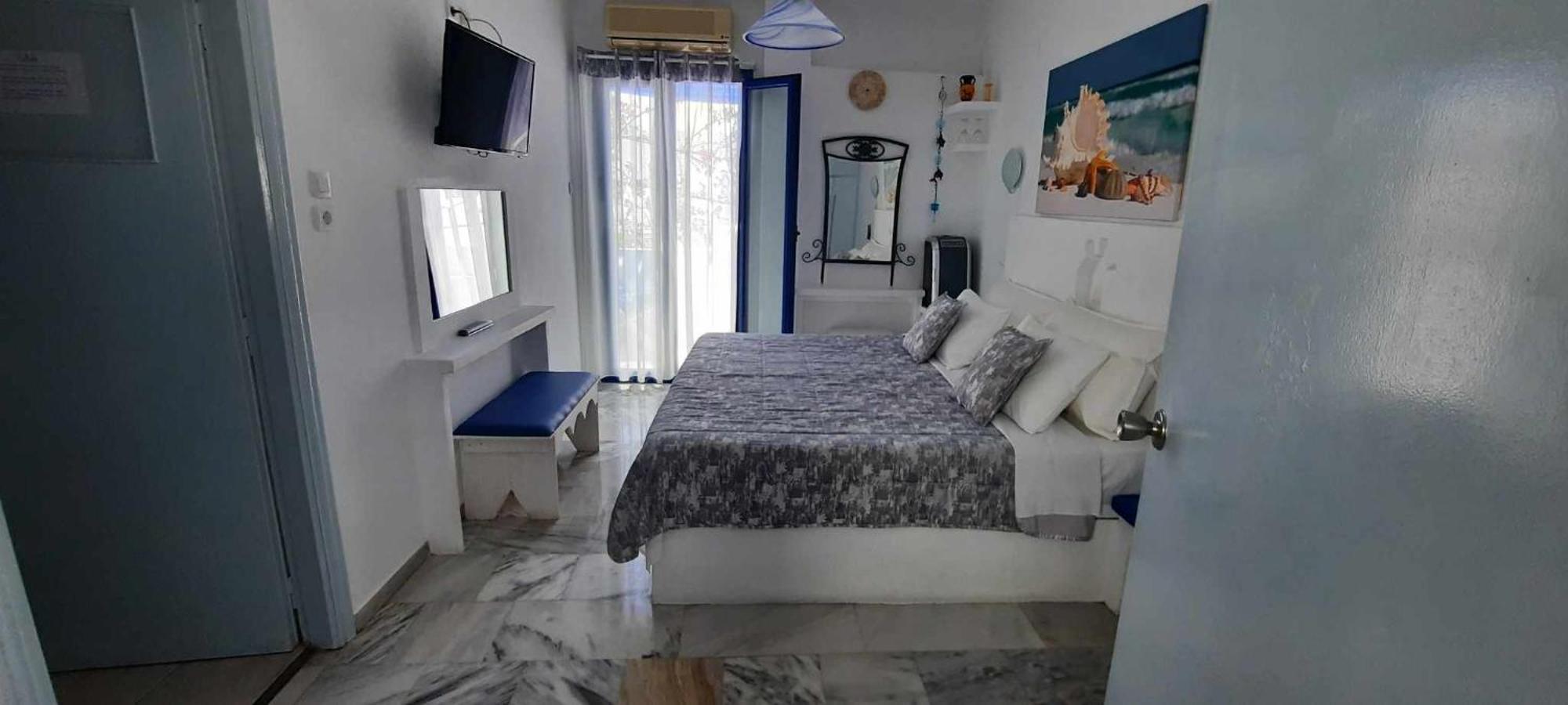 Doron Hotel Delfini Naxos City Экстерьер фото